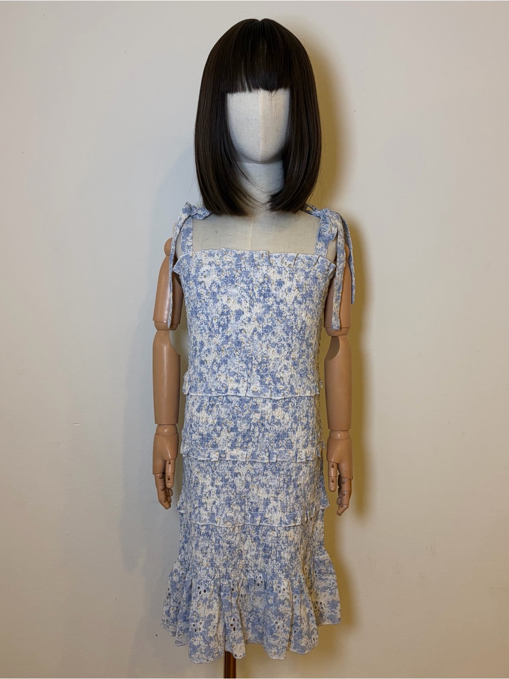 KatieJ NYC Evan Smocked Floral Dress Size LG NWT